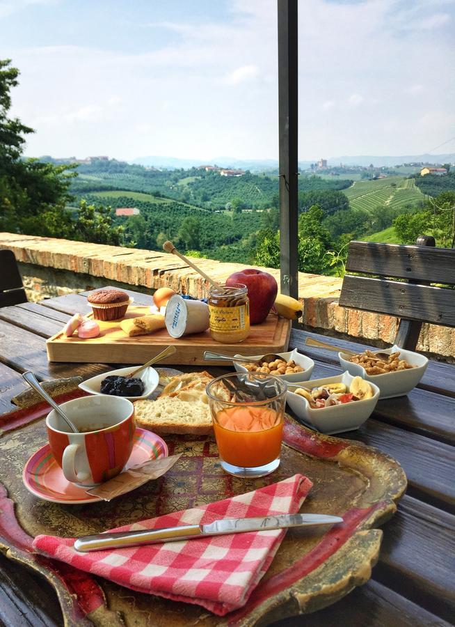 Bed & Breakfast Cascina Baresane Alba (Piedmont)